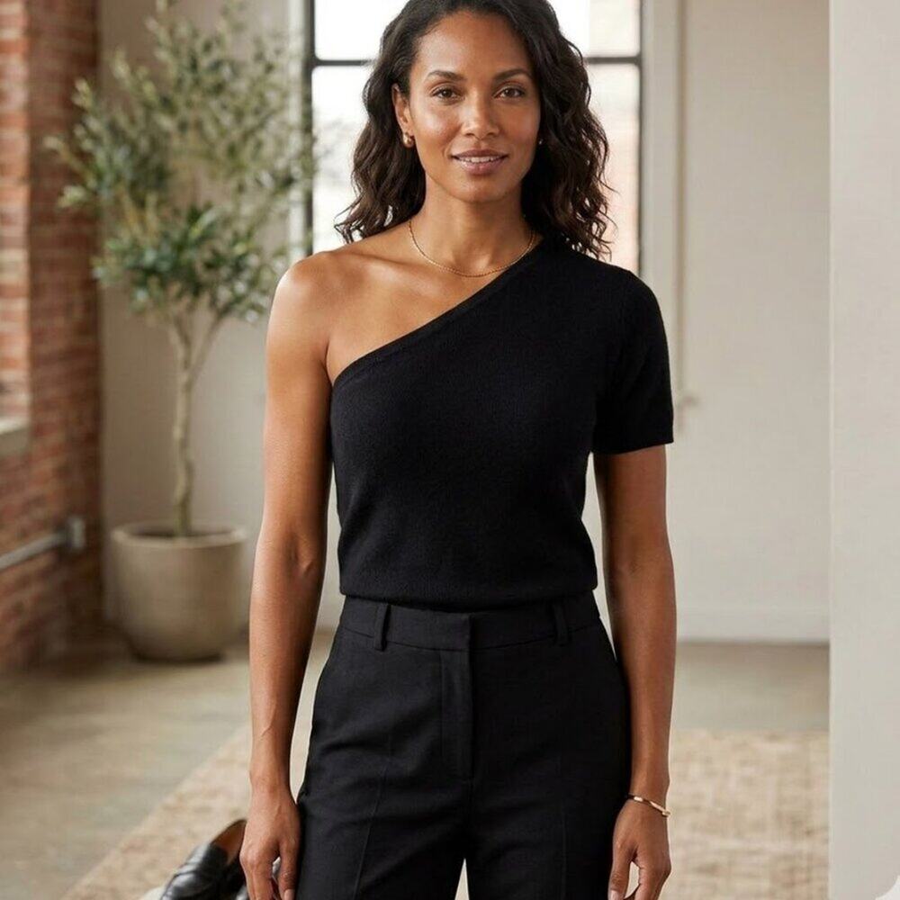 Neiman Marcus 100% Cashmere Black One-Shoulder Top, Size Medium.